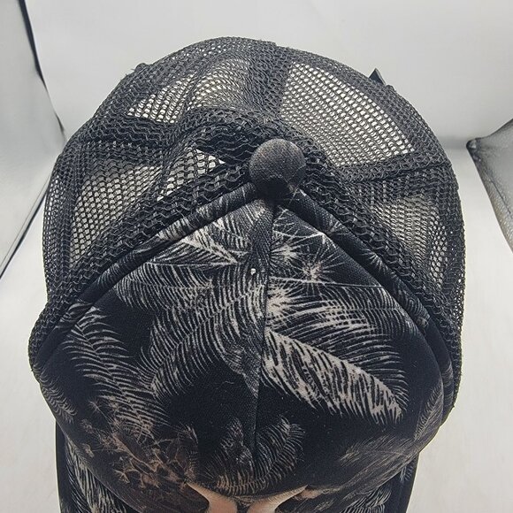 Hurley Palm Tree Print Snapback Trucker Hat Black White Adjustable Cap Casual - Picture 6 of 8